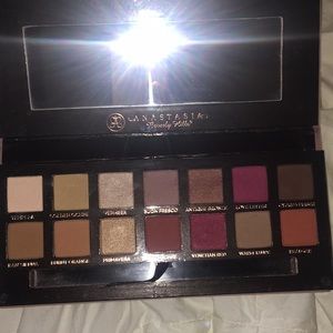 ABH Modern Renaissance eyeshadow palette